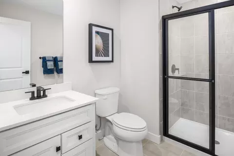 Bath - 407 Nellie Rd, Walhalla, SC 29691 photo 5 of 5