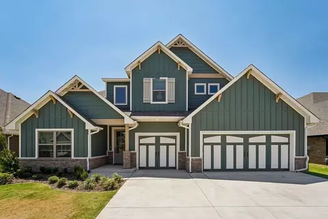 9308 NW 116th St, Yukon, OK 73099