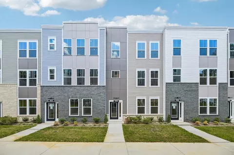 18018 Alicia Ave, Dumfries, VA 22026