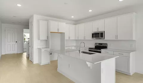 Kitchen - 1698 Crooked Creek St, Saint Cloud, FL 34771 photo 1 of 6