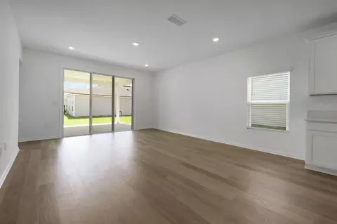 Living - 382 Barbosa Trl, Saint Augustine, FL 32095 photo 7 of 8
