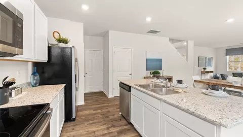 Kitchen - 5595 Wintergreen Dr, Fairburn, GA 30213 photo 3 of 5