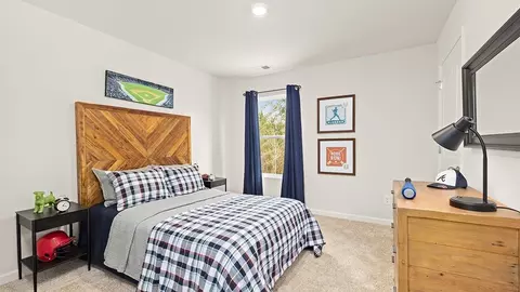 Bedroom - 5595 Wintergreen Dr, Fairburn, GA 30213 photo 5 of 8