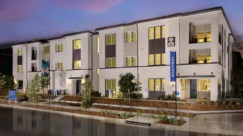 6065 Waterton Dr, Eastvale, CA 92880