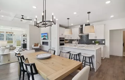 Dining - 10 Lake Como Ct, Orange, OH 44128 photo 1 of 2