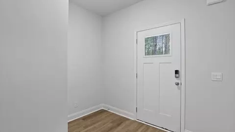 Entry Way - 574 Settings Dr E, Yemassee, SC 29945 photo 3 of 7