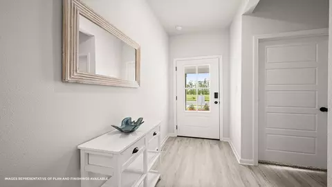 Entry Way - 960 Ryan Ave, Baker, LA 70714 photo 2 of 2
