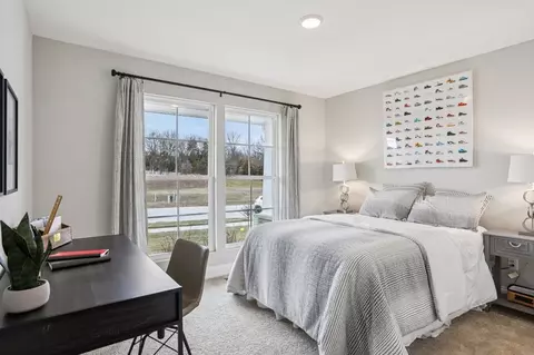 Bedroom - 2160 Central Park Dr, Troy, MO 63379 photo 4 of 4