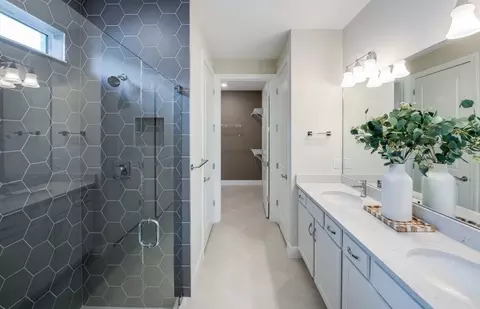 Bath - 225 Legato Blvd, Murfreesboro, TN 37128 photo 2 of 5