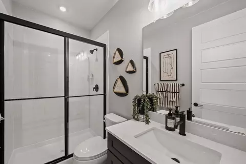 Bath - 16845 Mighty Eagle Ave, Parker, CO 80134 photo 5 of 7