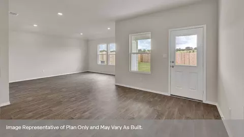 Living - 336 Bollinger Blvd, Maxwell, TX 78656 photo 2 of 4