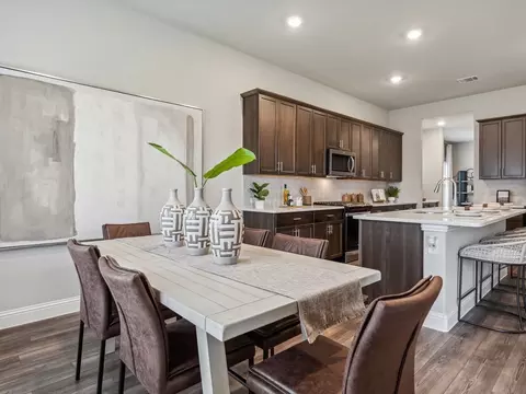 404 Watertown Dr, Mckinney, TX 75071
