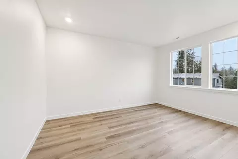 Other - 24327 13th Ave SE, Bothell, WA 98021 photo 6 of 9