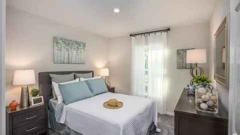 Bedroom - 2214 Elegant Mnr Cir, Edgewater, FL 32141 photo 3 of 9