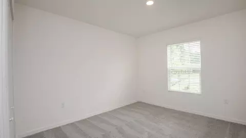Bedroom - 2214 Elegant Mnr Cir, Edgewater, FL 32141 photo 8 of 9