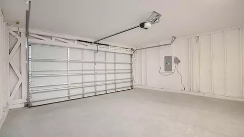 Other - 2214 Elegant Mnr Cir, Edgewater, FL 32141 photo 9 of 20