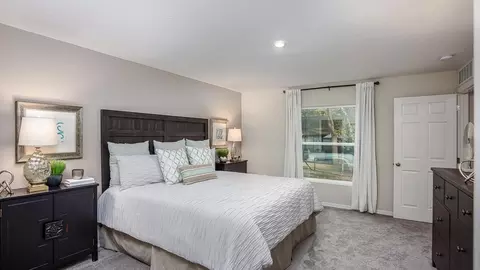 Bedroom - 2214 Elegant Mnr Cir, Edgewater, FL 32141 photo 1 of 9