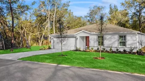 Exterior - 2214 Elegant Mnr Cir, Edgewater, FL 32141 photo 6 of 17