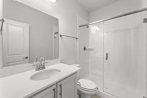 Bath - 6512 Farndon Dr, Celina, TX 75009 photo 4 of 5