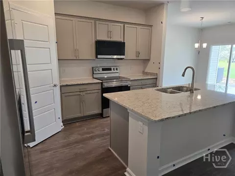 Kitchen - 205 Pinebury Rd, Pooler, GA 31322 photo 1 of 3
