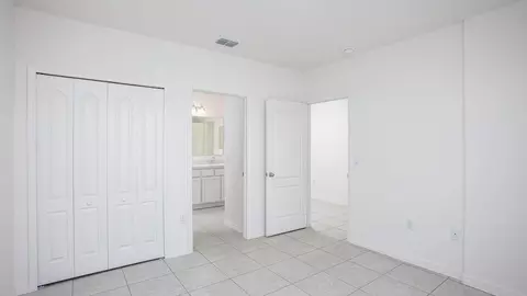 Bedroom - 804 SW 80th Way, Gainesville, FL 32608 photo 1 of 7