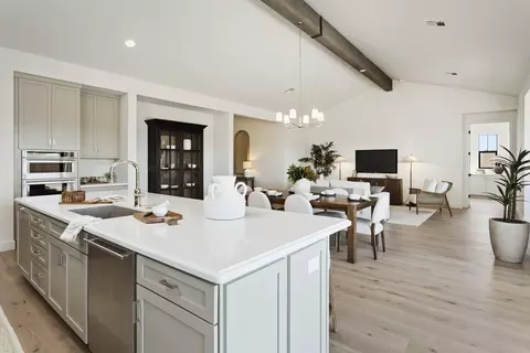 Kitchen - 1533 E Cherrywood Pl, Chandler, AZ 85249 photo 1 of 8