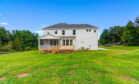 Exterior - 1272 Kegman Rd, Chesapeake, VA 23322 photo 9 of 9