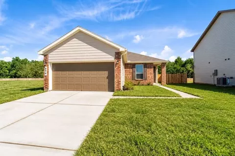 5619 Blackbird Ln, Hitchcock, TX 77563