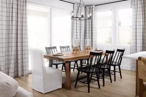 Dining - 1339 Eiffel Dr, Arboga, CA 95961 photo 2 of 2