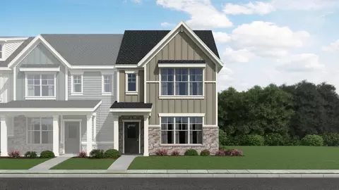 499 E 131st Pl, Crown Point, IN 46307