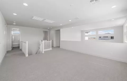 Entry Way - 2441 W Nighthawk Way, Phoenix, AZ 85045 photo 3 of 4