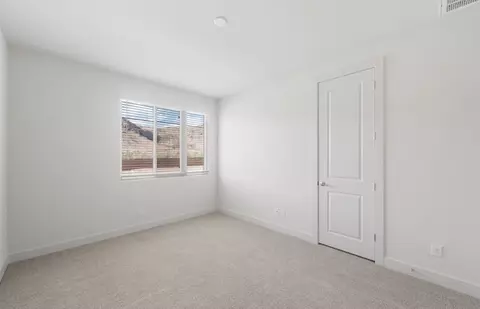 Bedroom - 2441 W Nighthawk Way, Phoenix, AZ 85045 photo 1 of 3