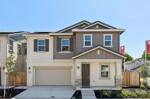 137 Creek View Cir, Fairfield, CA 94533