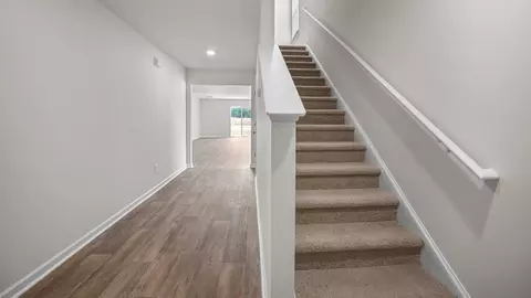 Entry Way - 104 Linden Dr, Thomasville, NC 27360 photo 1 of 2