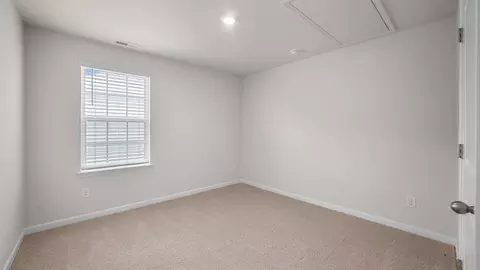 Bedroom - 104 Linden Dr, Thomasville, NC 27360 photo 7 of 13