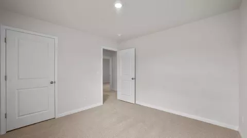 Bedroom - 104 Linden Dr, Thomasville, NC 27360 photo 8 of 13