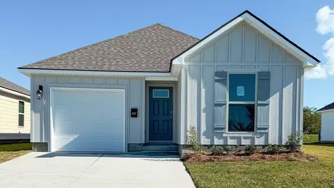 407 Holmes Blvd, Terrytown, LA 70056