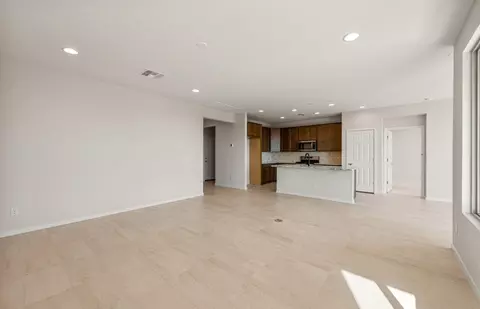 Living - 9960 S Gold Stone Trl, Apache Junction, AZ 85120 photo 1 of 8