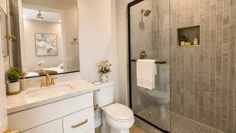 Bath - 20938 W San Miguel Ave, Buckeye, AZ 85396 photo 2 of 11