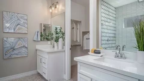Bath - 20938 W San Miguel Ave, Buckeye, AZ 85396 photo 5 of 11