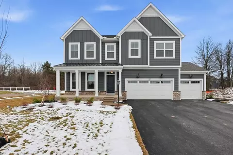 545 Fadley Loop E, Delaware, OH 43015