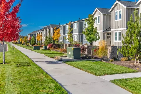Exterior - 3120 NE Boulder Crk, Bend, OR 97701 photo 12 of 12