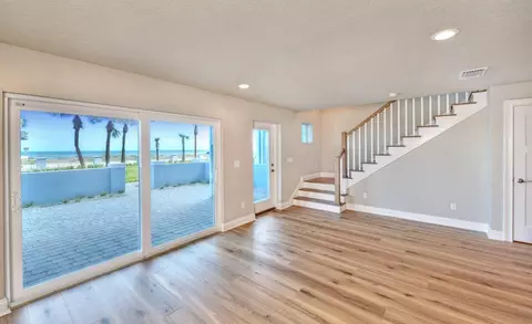 Living - 19 Marden Dr, Ormond Beach, FL 32176 photo 5 of 5