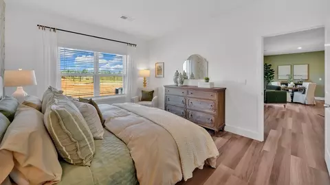 Bedroom - 7410 Irwin Oaks Rd, Corryton, TN 37721 photo 2 of 9