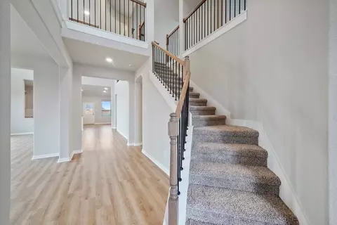 141 Barton Place Dr, Tarkington, TX 77327