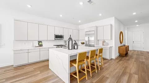 10405 Diana Summit St, Las Vegas, NV 89143