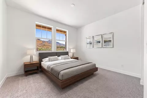 Bedroom - 2122 W Desert View Dr, Phoenix, AZ 85041 photo 2 of 4