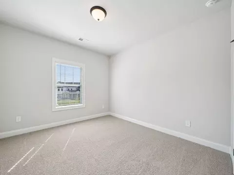 5585 Cabernet Ln, Braselton, GA 30517