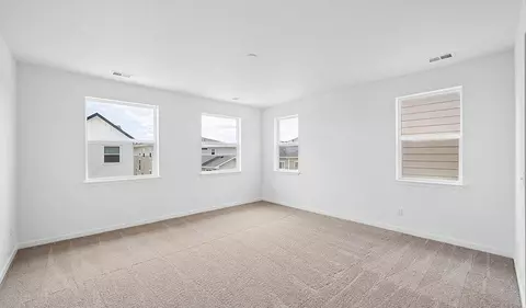Bedroom - 5588 Tamarack Ave, Longmont, CO 80504 photo 1 of 3