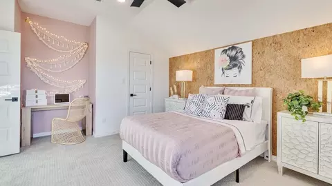 Bedroom - 25521 Udel Ln, Elgin, TX 78621 photo 12 of 23